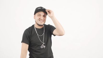 Abel sigue apostando a la música para llegar a las nuevas generaciones.