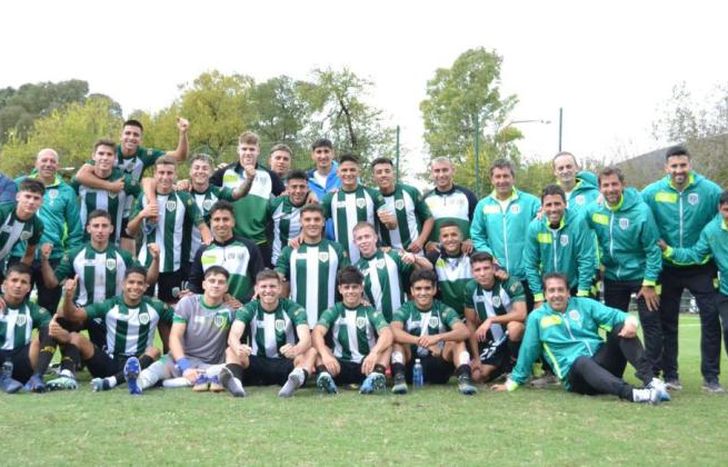 Los chicos de Banfield, siempre responden.