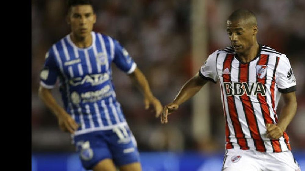 El DT del taladro, Hernpan Crespo, le puso el ojo a Nicolás de la Cruz, volante de River.