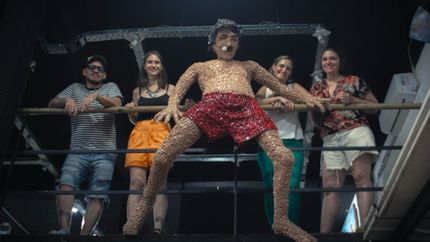 La escultura de Charly García.