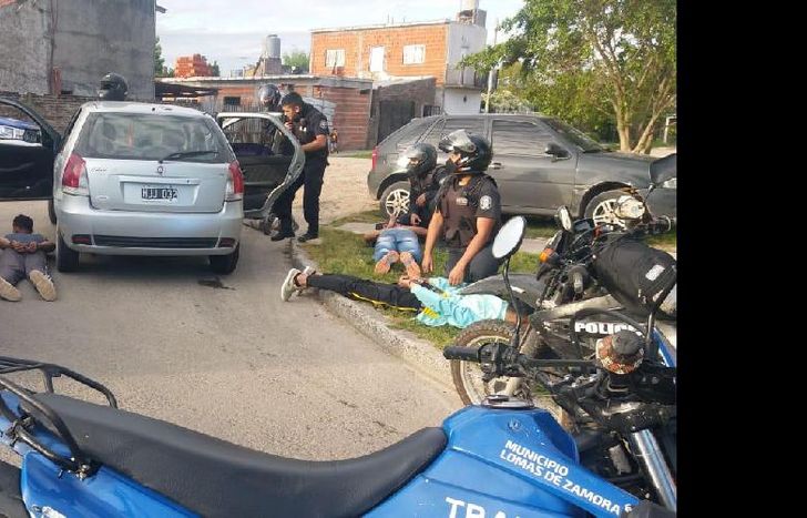 Fue durante una de las acciones regulares que se realizan en todas las calles de Lomas.