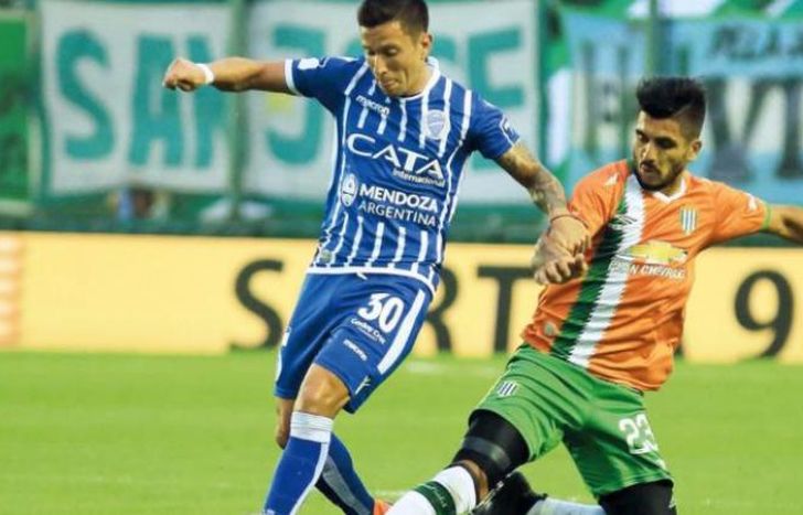 Adrada se destacó en Godoy Cruz y su último club fue Arsenal.
