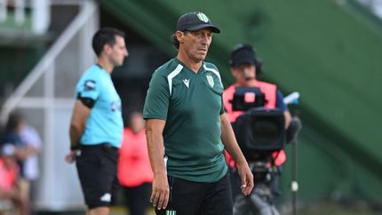 Pedro Troglio, DT de Banfield. Pedro Troglio, DT de Banfield.