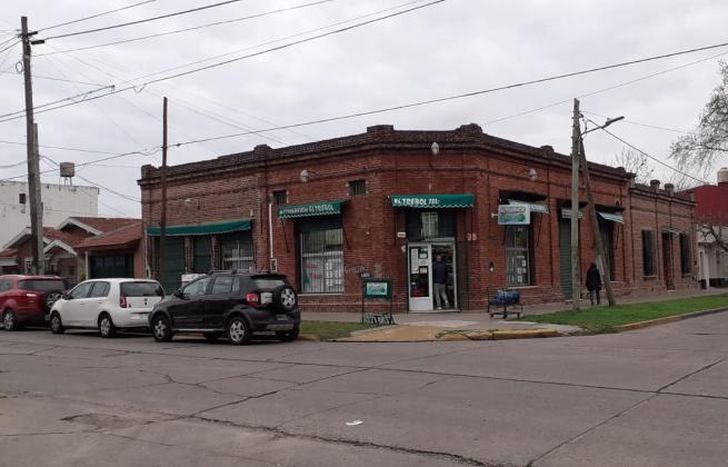 El Trébol se mantiene de pie. Historia viva de Villa Galicia.