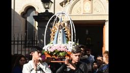 Una gran convocatoria tuvo la procesión que se realiza todos los años gracias al Instituto Nuestra Señora de Luján.
