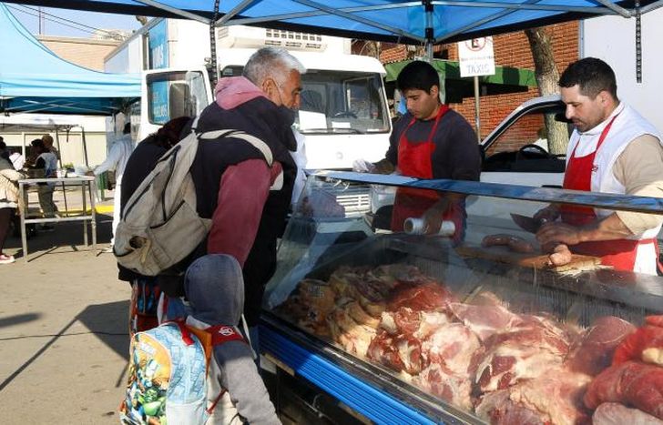 Ofrecerán carnes, verduras, frutas, lácteos, pastas y panificados.