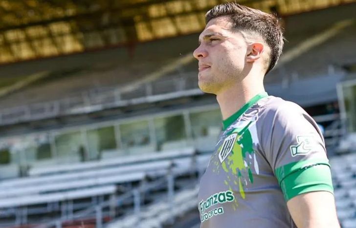 Los hinchas de Banfield eligieron la mejor atajada de Facundo Cambeses.