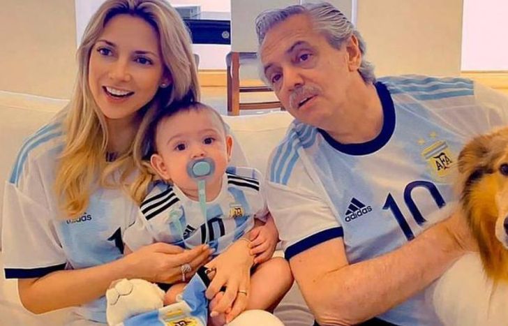 En casa, en familia.