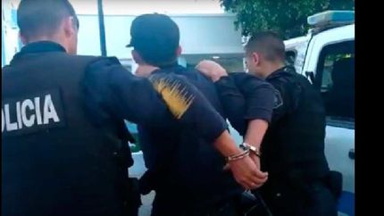 Lo detuvieron por orden del juez.