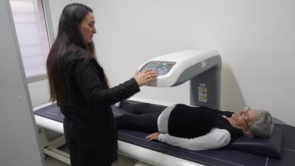 Las densitometrías sirven para diagnosticar patologías óseas y evitar lesiones graves.