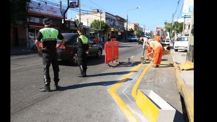 veredas mas anchas y calles mas angostas en el centro monte chingolo para garantizar el distanciamiento social