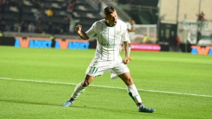 El grito de Urzi en el comienzo de la noche.