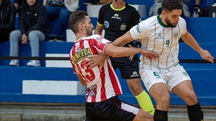 Banfield sufrió una dura derrota ante Barracas Central.