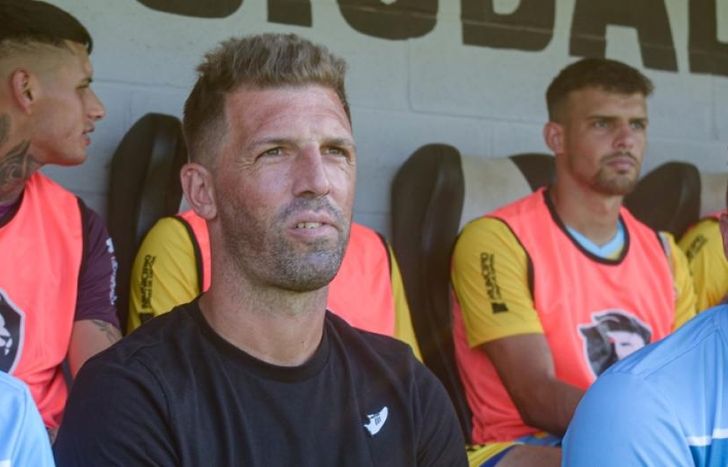 Frontini se hizo cargo de la goleada recibida.