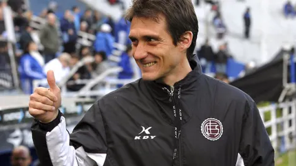 Guillermo Barros Schelotto fue entrenador de Lanús entre el 2012 y el 2015. Guillermo Barros Schelotto fue entrenador de Lanús entre el 2012 y el 2015.