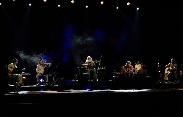 Gustavo Santaolalla, en banda.