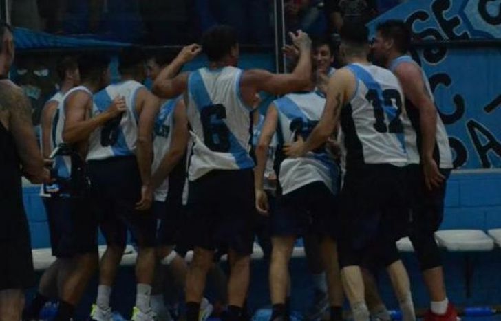 Otra victoria para el Cele que se ilusiona...