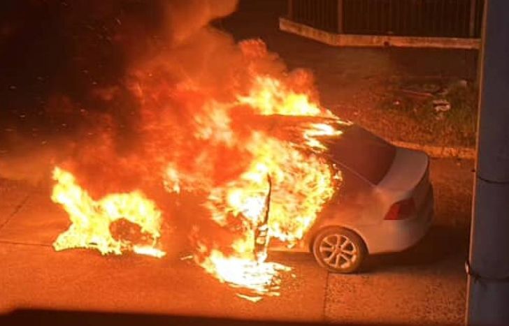 El hecho sucedió frente a la plata de Aysa en Lomas.