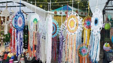 convocan a artesanos que quieran sumarse a la feria de turdera