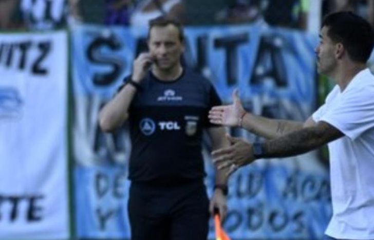 Ariel Broggi, el DT de Banfield evitó polémicas tras la igualdad ante Belgrano.