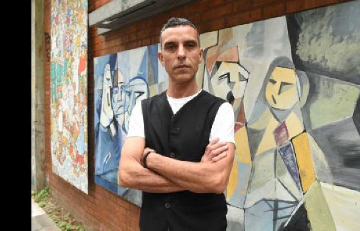 El autor presenta “Elementos”, este sábado a las 18 en Ana Bolena.