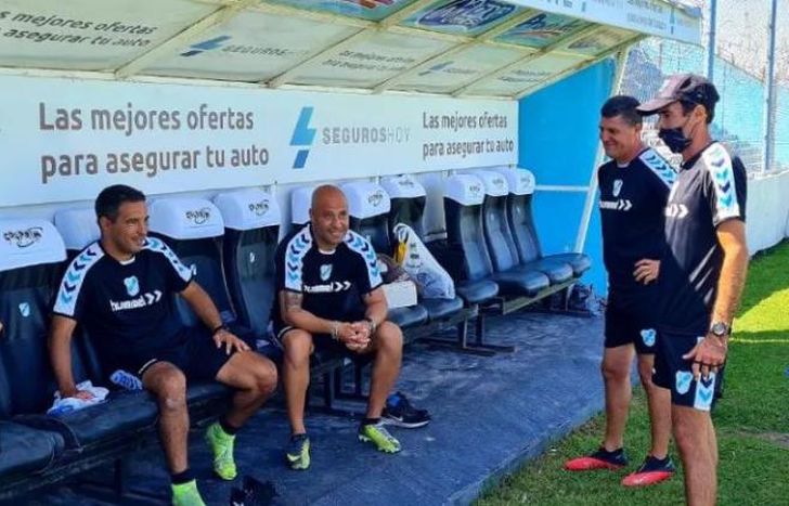 La dupla técnica no definió el equipo.