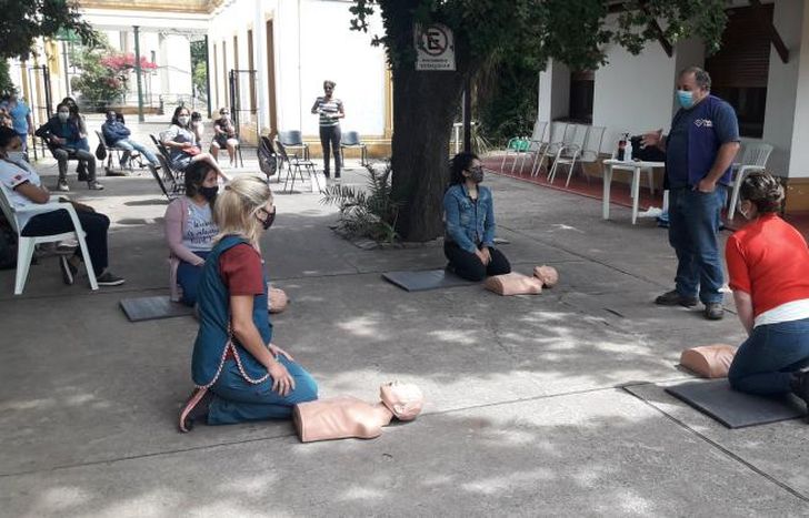 Más de 100 mil vecinos fueron capacitados en los últimos años.