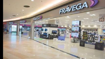 Hay cuatro empleados que no fueron reubicados en otras sucursales.