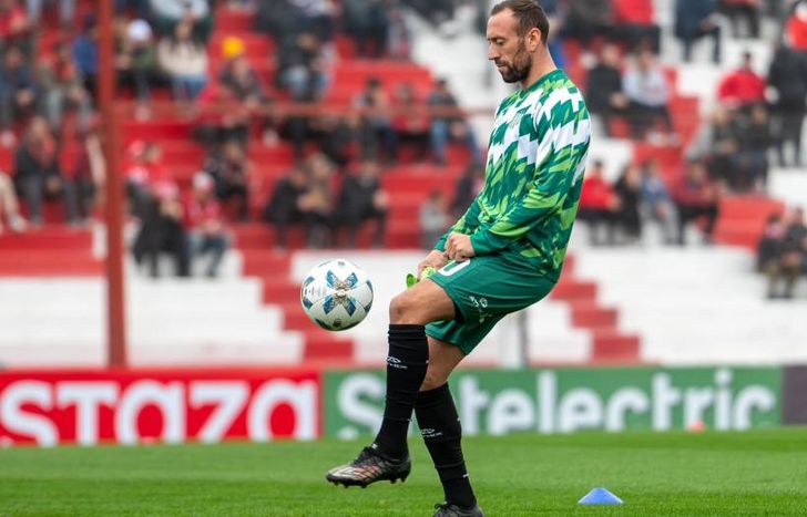 Brahian Aleman se va de Banfield y jugará a Arabia Saudita.