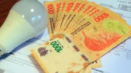 Es necesario reinscribirse para mantener la tarifa social en luz y gas.