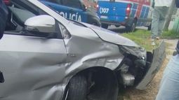Así quedó uno de los autos tras el choque.