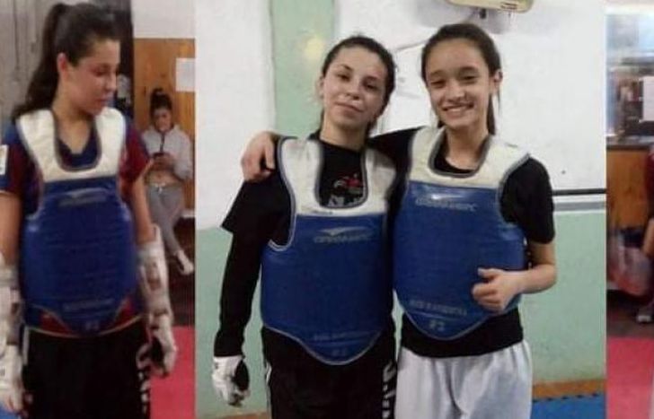 Las chicas en la sociedad de fomento local.