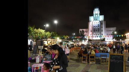 volvieron a ser un exito los food trucks en la plaza grigera volvieron a ser un exito los food trucks en la plaza grigera