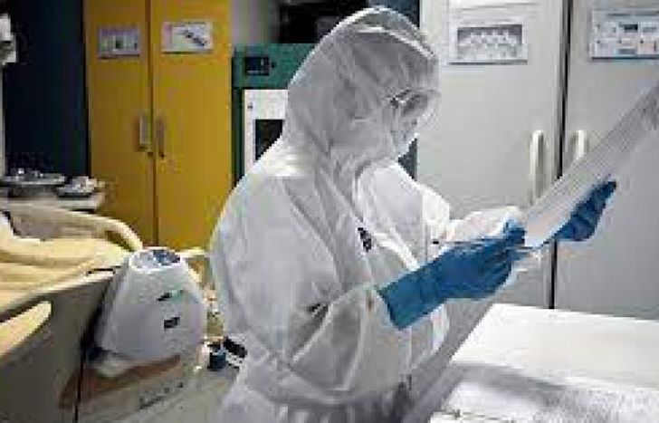 Se confirmaron 54 muertes por Covid en el país en 24 horas.