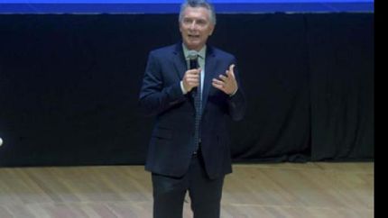 Macri valoró el trabajo de Dujovne.