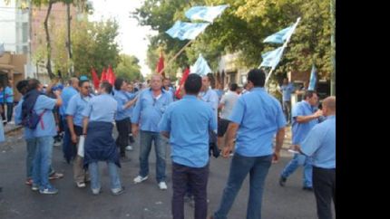 Reclaman mejores condiciones laborales.