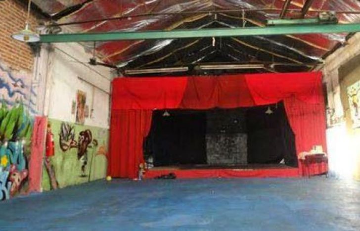 En Yrigoyen 6944, Banfield.