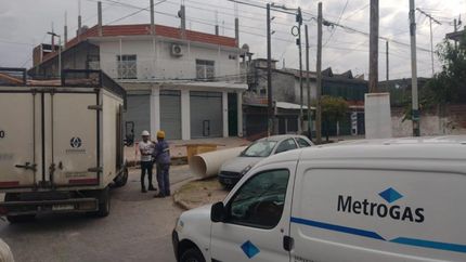 La rotura de un caño maestro provocó un escape de gas.