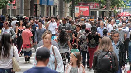 desde que asumio milei, 200 mil personas perdieron su empleo