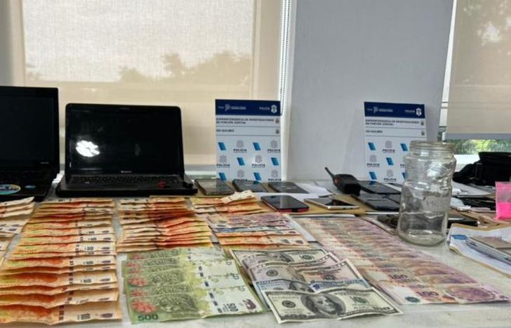 Parte de lo incautado.