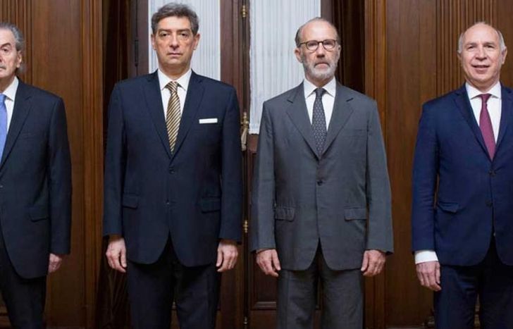 La Corte Suprema de Justicia aceptó analizar el DNU de Javier Milei en febrero.