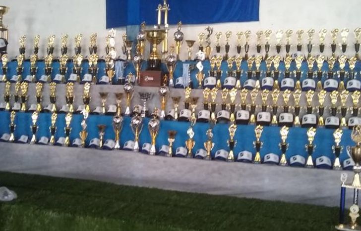 Necesitan comprar premios para entregar a fin de año.