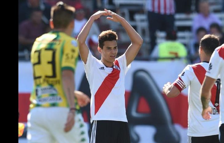 El pibe Ferreira, de 19 años, festeja. Con su primer gol en primera, el Millo logró una importante victoria.