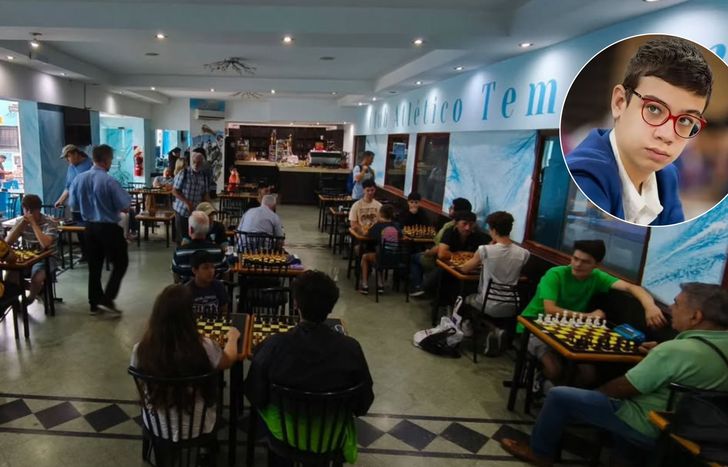 El ajedrez crece en el distrito, particularmente en el Club Temperley. La influencia de Fausino Oro es clave en la actualidad.