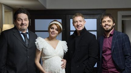 Adrián Suar, Fernán Mirás, Natalie Pérez y Benjamín Rojas, en escena.