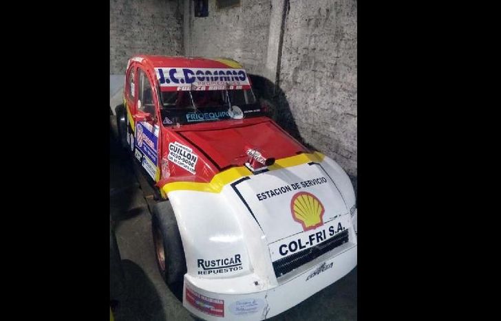 El auto ya está listo para correr.