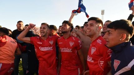 Los Andes, en una tarde épica, se consagró campeón del Apertura de la Primera B.