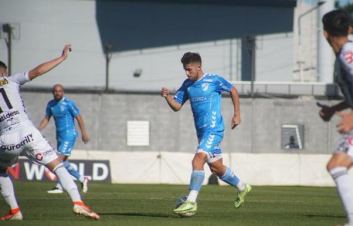 Reinhart encabeza un ataque de Temperley.