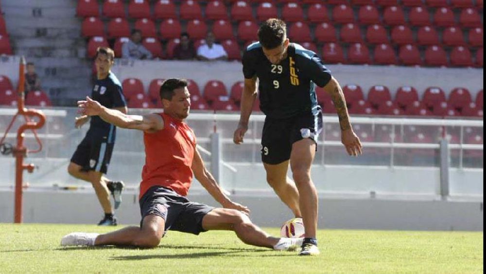 Giordana fue el referente de área y anotó un gol.
