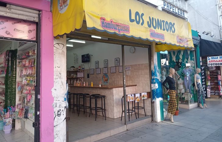 El comercio está ubicado en pleno centro de Lomas de Zamora.